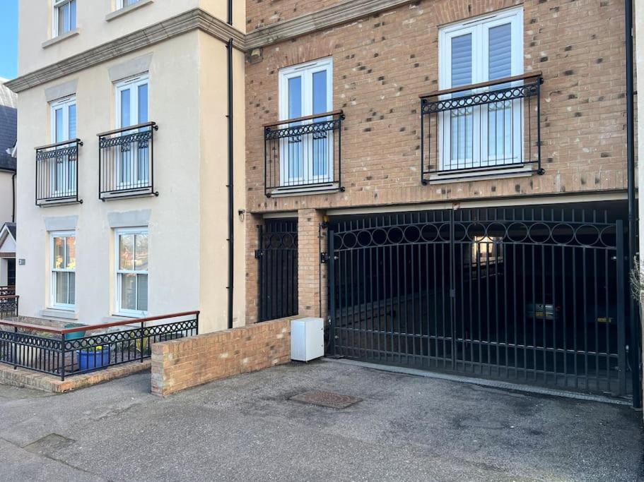 Sohot Stays-garden Apt-free Parking Ground Flr Apartment *