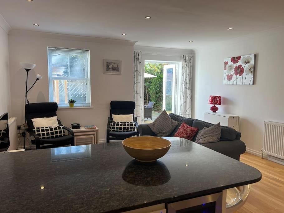 Apartment Sohot Stays-garden Apt-free Parking Ground Flr